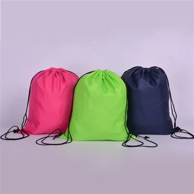 Le borse in poliestere rpet sono morbide al tatto?